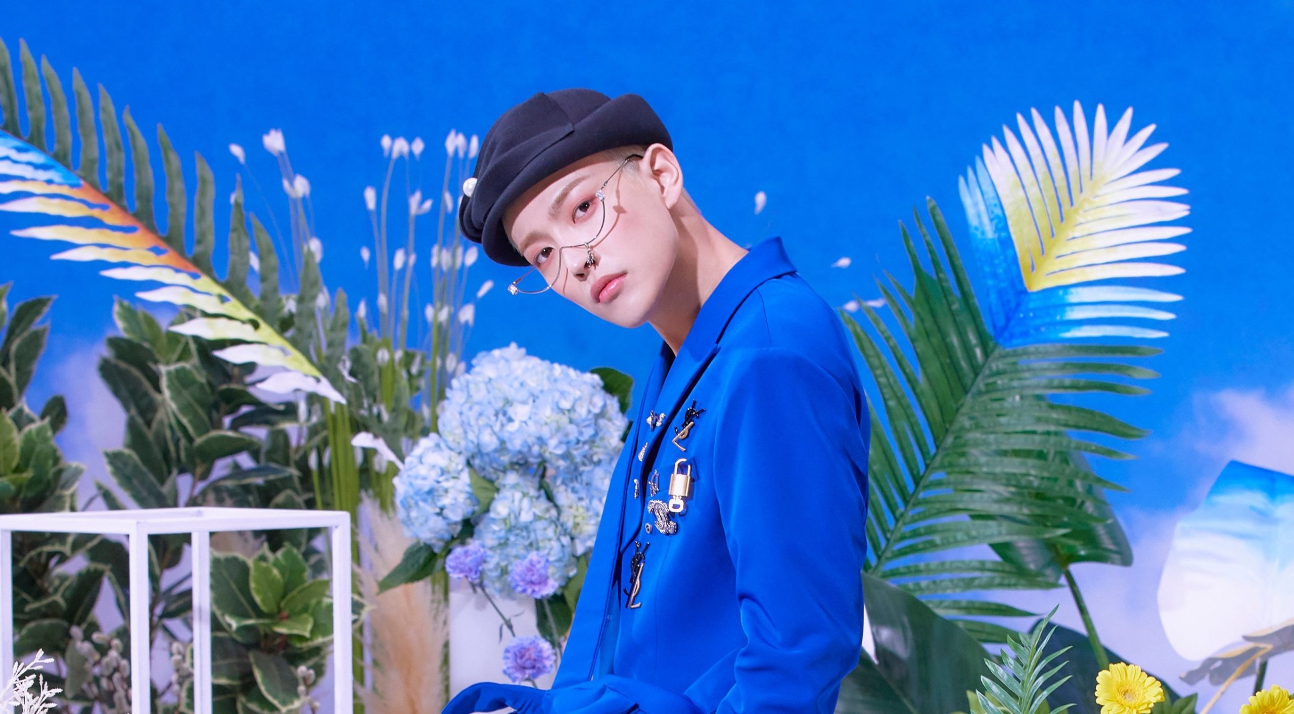 Kim Hongjoong's Blue Hair Transformation: All the Times He Rocked the Look - wide 7