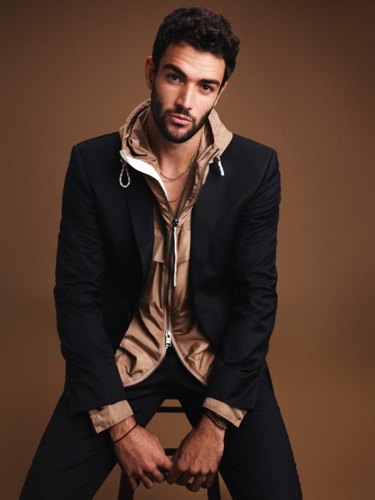 Reicher Mann Helm Kreatur Hugo Boss Actor Photoshoot B rgersteig Wird