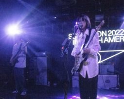 SE SO NEON singer Soyoon and bassist Hyunjin performing at their Los Angeles show.