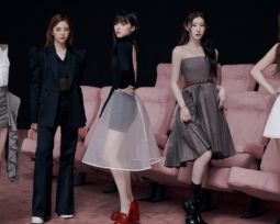 ITZY CHARLES & KEITH