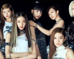 IVE, a six-membered girl group. Left to right: Rei, Jang Wonyoung, Liz, An Yujin, Leeseo, and Gaeul.
