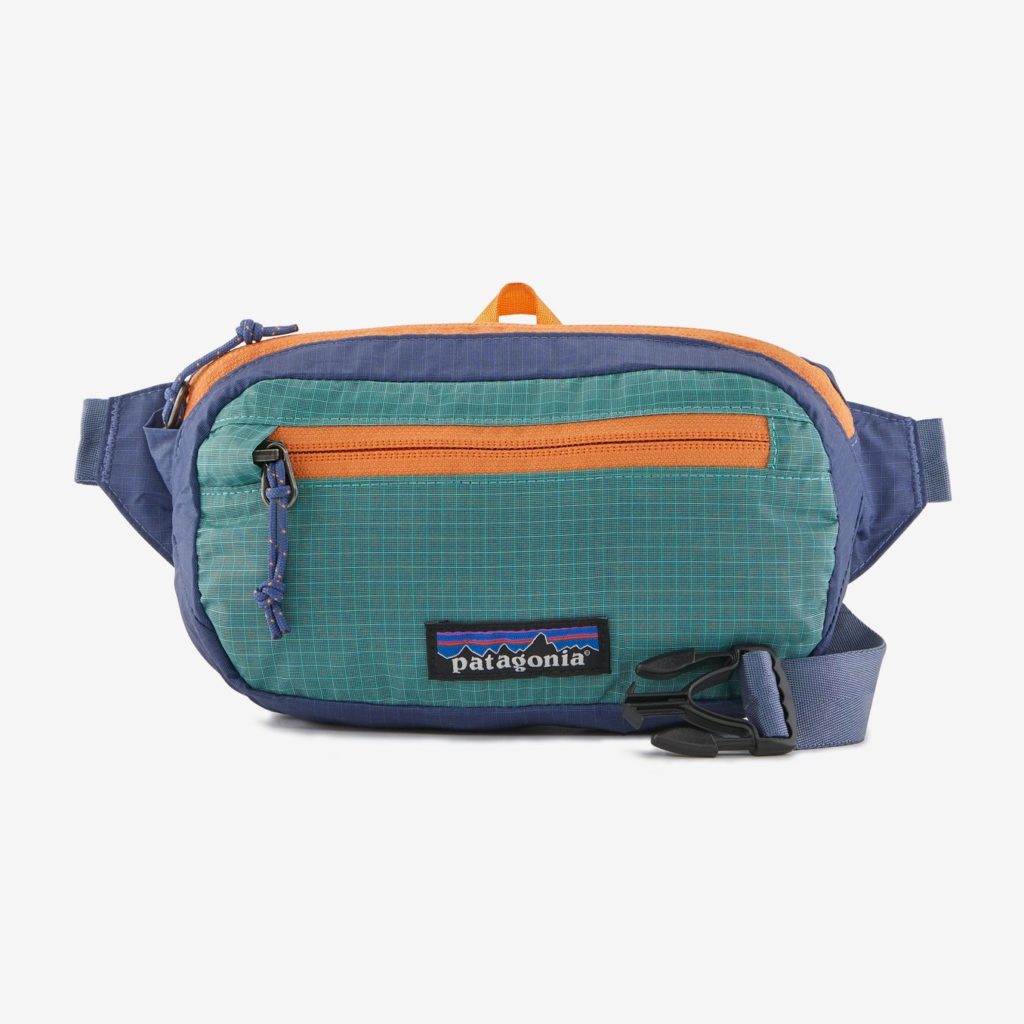 A teal, purple, and orange hip pack to emulate the style of the Dongmyo ahjussi.