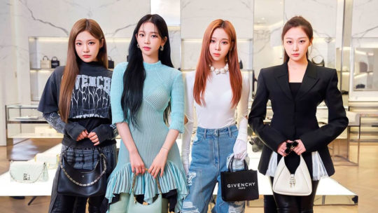 Givenchy Presents SS23 Collection and K-pop Group aespa Stops Traffic ...