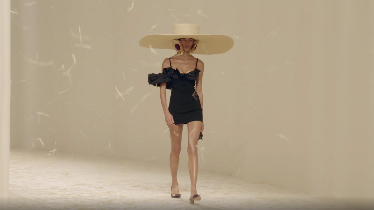 Here's a Look at Jacquemus' Spring/Summer 2023 Le Raphia Show