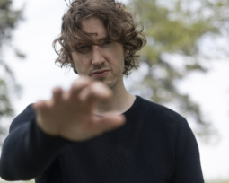 Dean Lewis