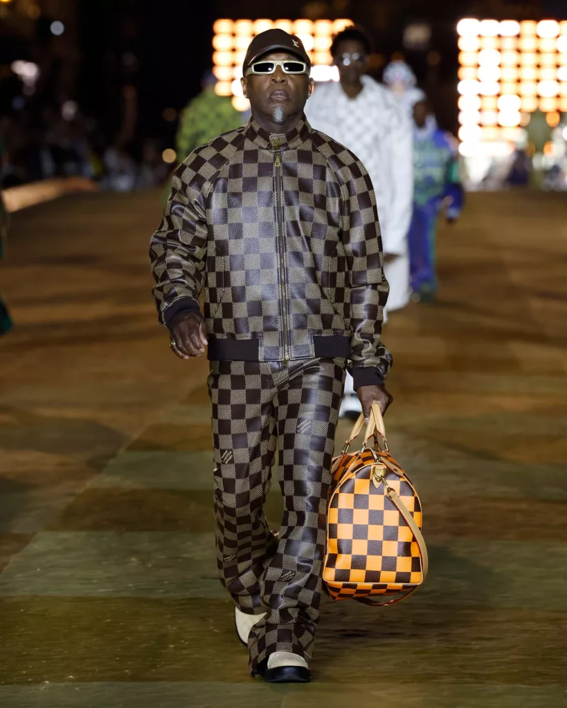 Louis Vuitton: Paris Fashion Week: Louis Vuitton bridges eras