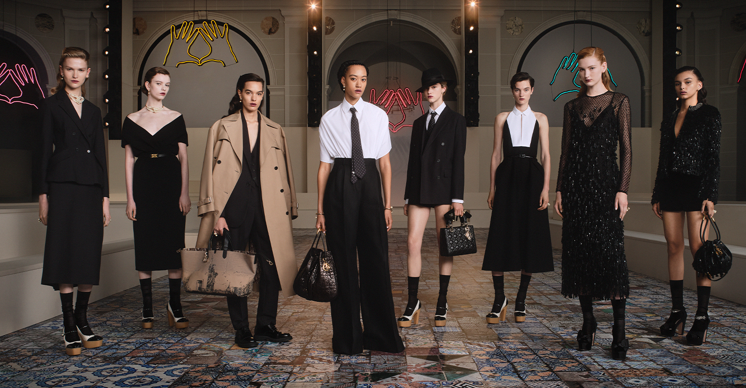 Christian Dior 2024プレフォール ロングコート　正規品 ディオール 2024年秋冬ウィメンズコレクション、既製服「ミス